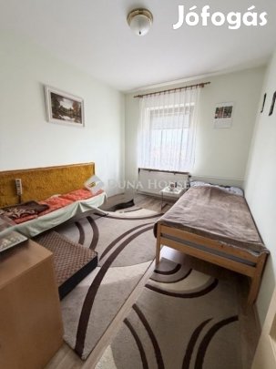 240 nm-es ház eladó Kozármisleny