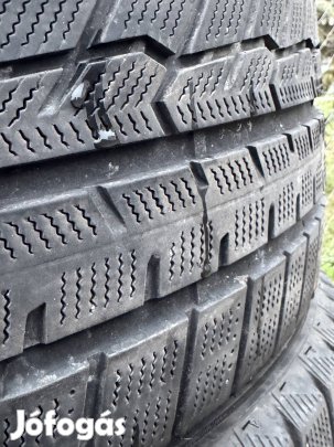 245/40r18 Snowfun FSR-901 téligumi 10e/4db