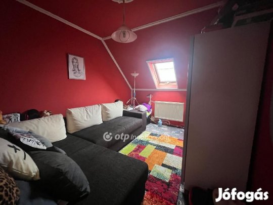 245 nm-es ház eladó Berettyóújfalu