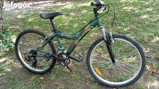 24" Balance Cobra Hervis bicaj, új hátsó gumi, váz 14"