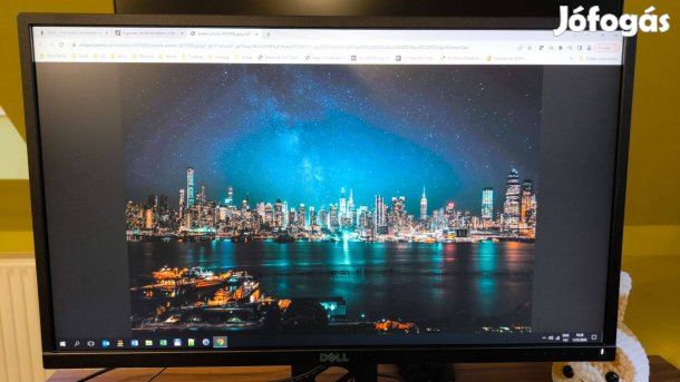 24" Dell P2417H monitor