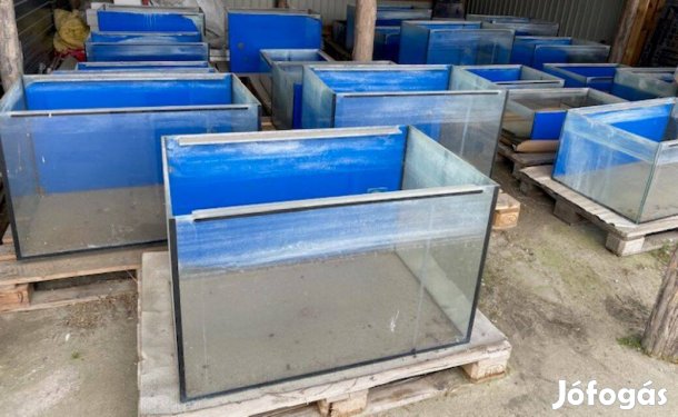 24 db akvárium+állványrendszer