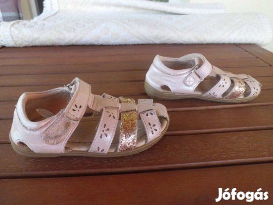 24-es George bőr lány szandál szandál 24