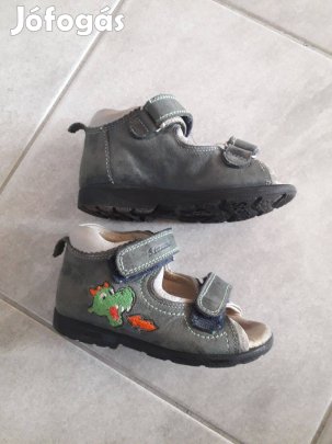 24-es Szamos szupinált kisfiú szandál eladó