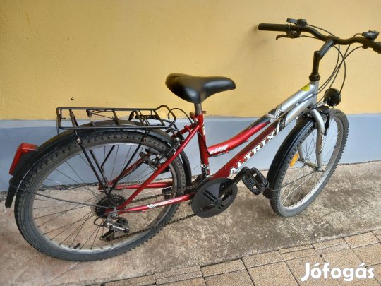 24-es gyerek kerékpár eladó