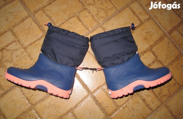 24-es hótaposó csizma, új