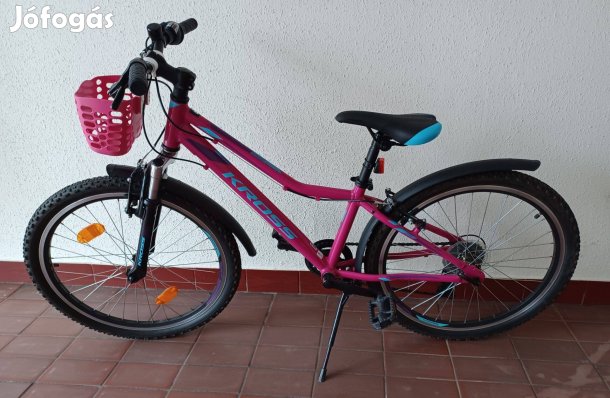 24-es lány kerékpár