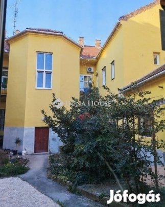 24 nm-es lakás eladó Pécs