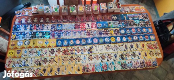 2500db-os sportkártyacsomag!