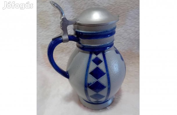 2502/36 Német keménycserép fedeles söröskorsó