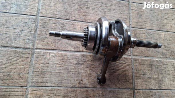 250 ccm robogó(honda jazzből)főtengely