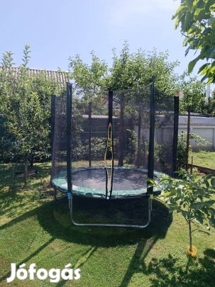250-es külső hálós trambulin eladó