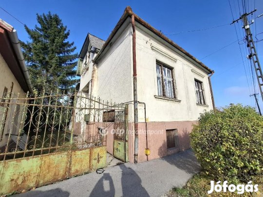 250 nm-es ház eladó Biharkeresztes
