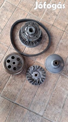 250 robogó hatás újszerű