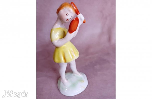 2512/38 Bodrogkeresztúri kerámia fésülködő lány