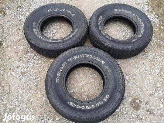 255/75 R15 Kumho Road Venture AT 3db terepjáró gumi 