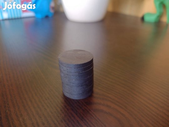 25 mm-es mágnes korong kör 10 darab