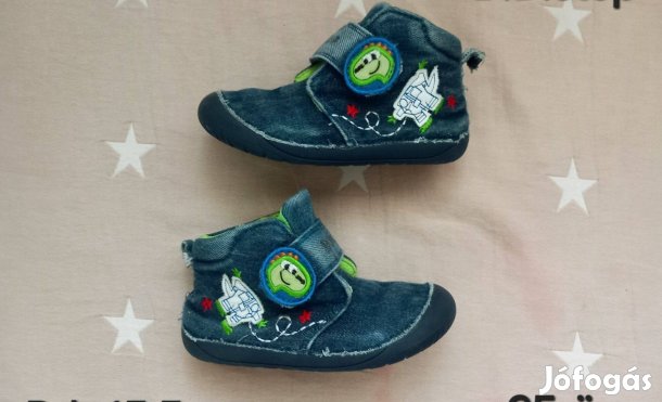 25-ös D.D.Step kisfiú cipő Bth : 15,5 cm