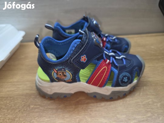 25-ös Nickelodeon~Paw Patrol világítós gyerek  szandál