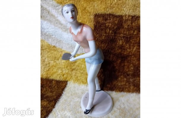 2601/55 Hollóházi porcelán pingpongozó nő