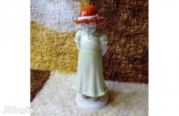 2601/69 Aquincum porcelán szomorkodó kislány figura