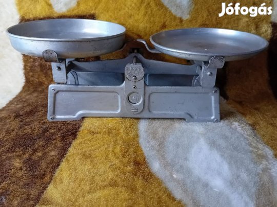 2604/13 Lampart Művek régi mérleg