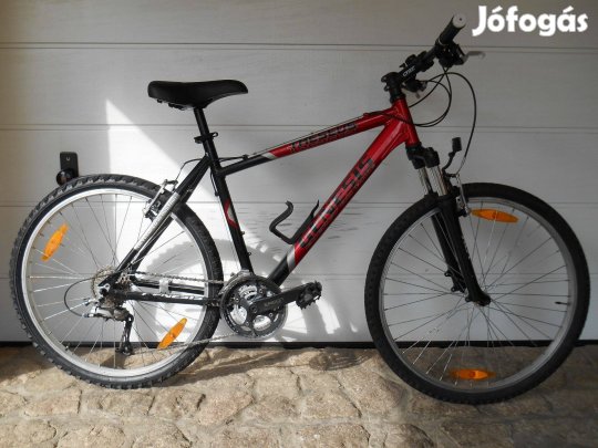 26 colos Genesis Theseus osztrák alu kerékpár