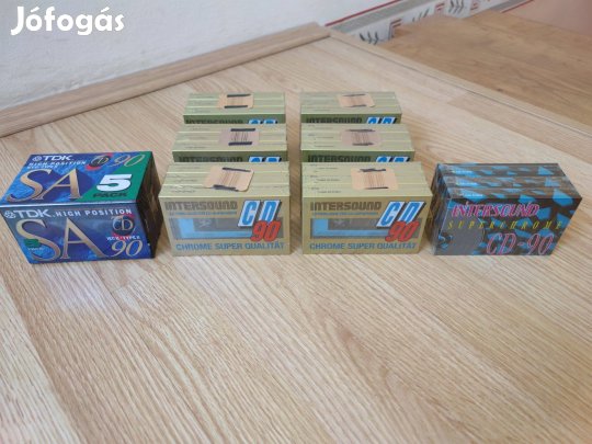 26 db 90 perces Chrom bontatlan magnó kazetta TDK Intersound