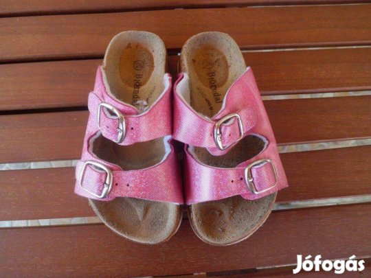 26-os Björndal komfort talpú lány biopapucs