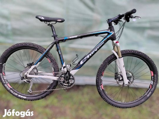26-os Cheyenne FS 7900 carbon vázas Mountain bike mtb kerékpár