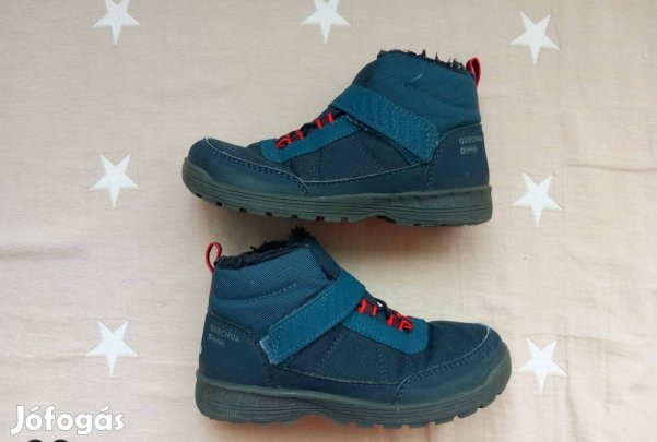 26-os bélelt kisfiú cipő Bth : 16 cm