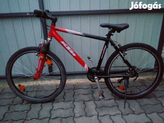 26-os kerékpár KTM