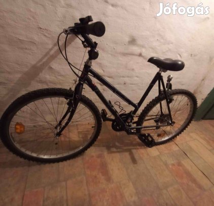 26-os női MTB kerékpár, többsebességes, Shimano váltóval jó állapotban