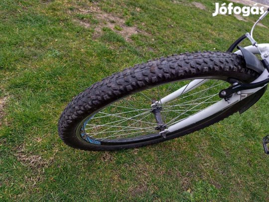 26-os női kerékpár