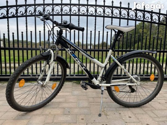 26-os női kerékpár 