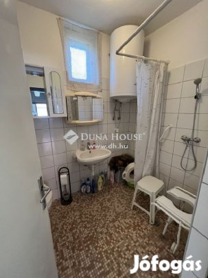 279 nm-es ház eladó Alsópáhok