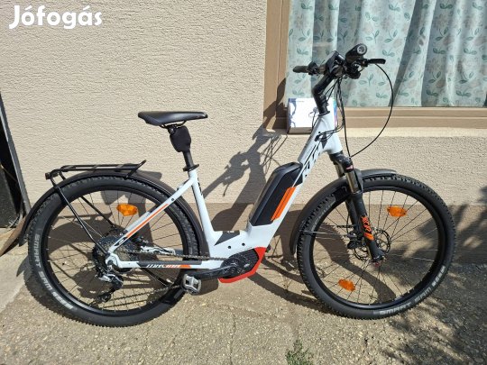 27.5-es KTM női elektromos kerékpár ingyen futár 