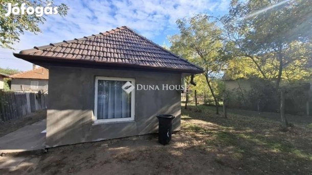 27 nm-es ház eladó Pilis