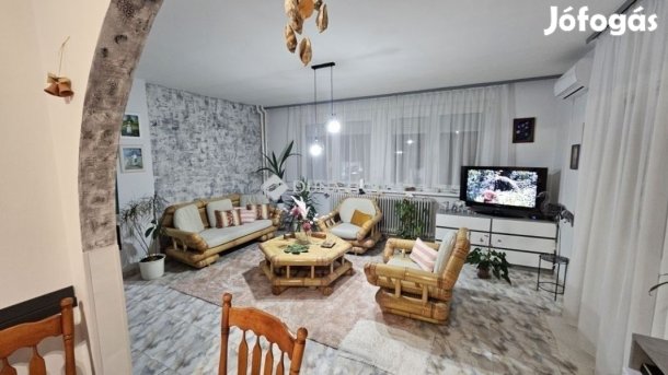 280 nm-es ház eladó Székesfehérvár