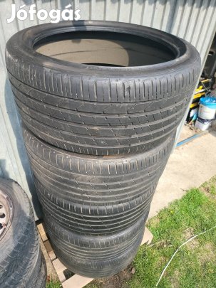 285 35 r22 hankook nyarigumi garnitura