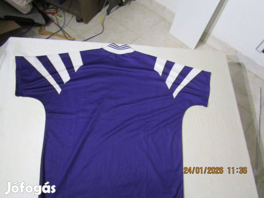 28-Adidas mez_lila_L