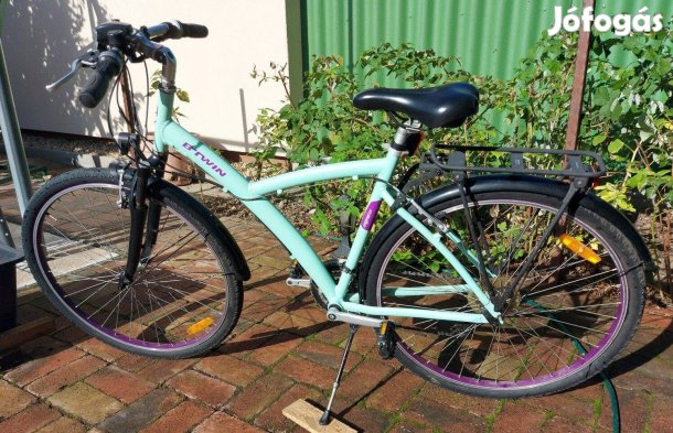 28 Decathlon Btwin Original 500 trekking női kerékpár