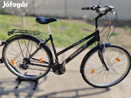28 Excersion City aluvázas városi trekking kerékpár