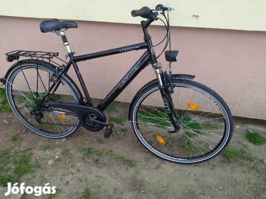 28- As Trekking kerékpár 