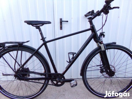 28" KTM Maranello 11 tárcsafék,11 seb agyváltó, Air teló, szíj hajtás