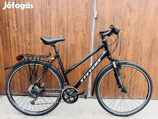 28" Stevens aluvázas Trekking kerékpár Újszerű áll!Deore/3x10/Lockout/