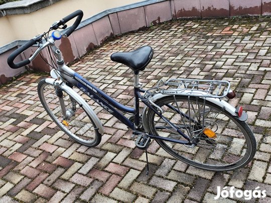 28-as Balance trekking comfort kerékpár eladó