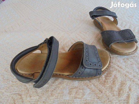 28-as Froddo sötétkék 2 tépőzáras lány szandál 28