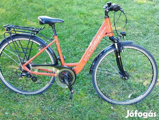 28 as Mélyvázas kerékpár. Postázom.