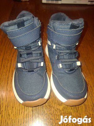 28-as Quechua kisfiú bakancs Új!